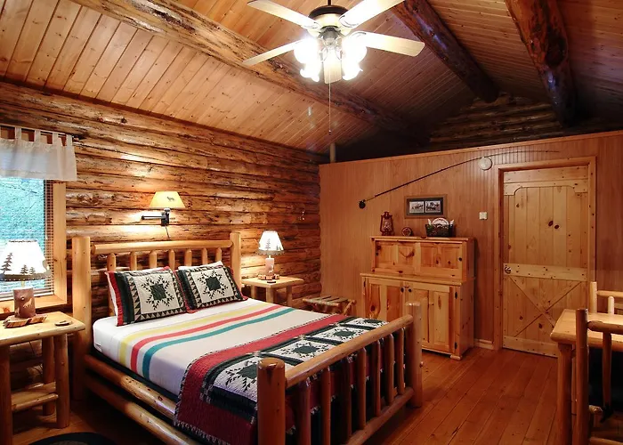 Silverwolf Log Chalets