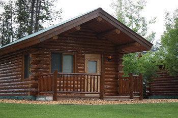 Silverwolf Log Resort